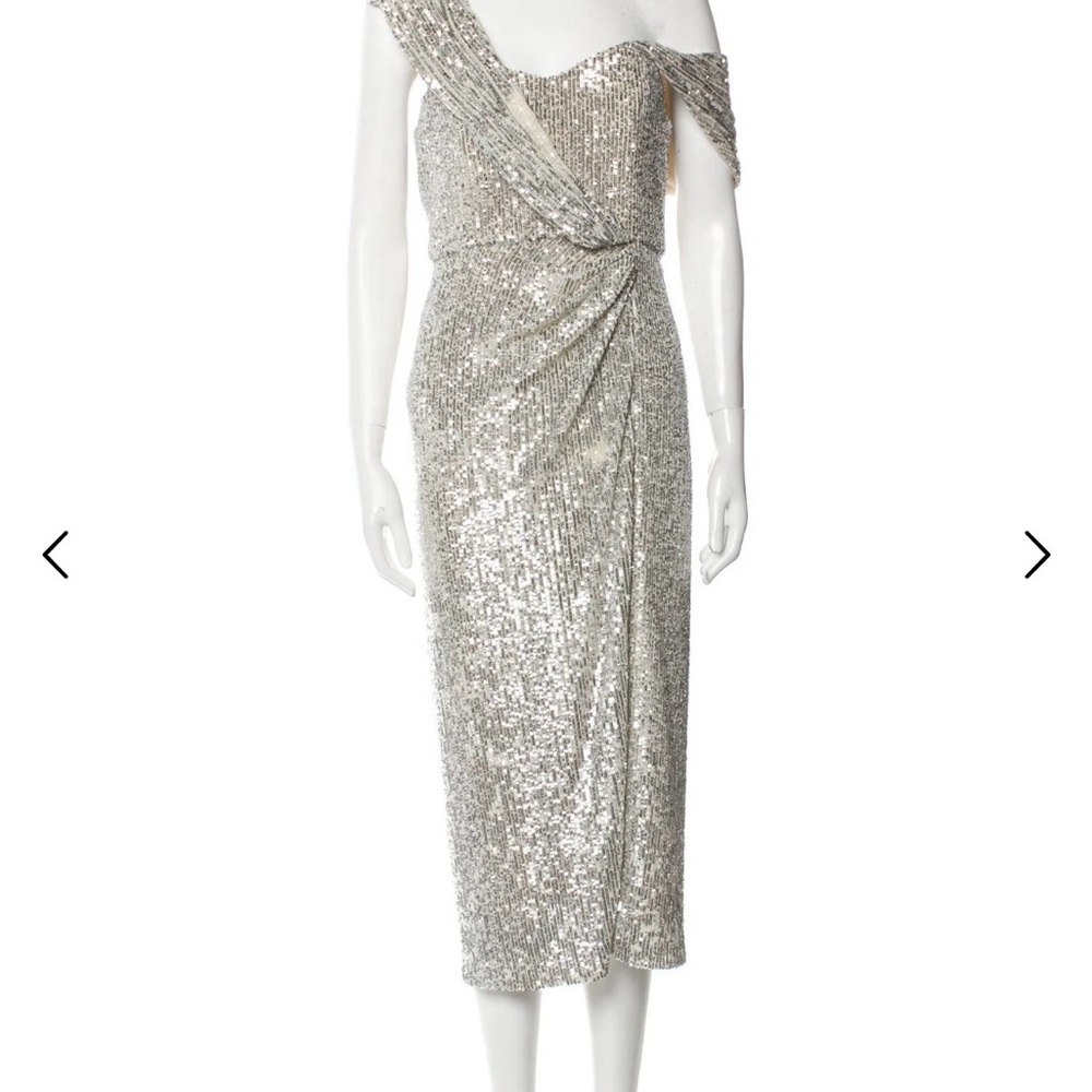 Badgley Mischka One Shoulder Silver Dress